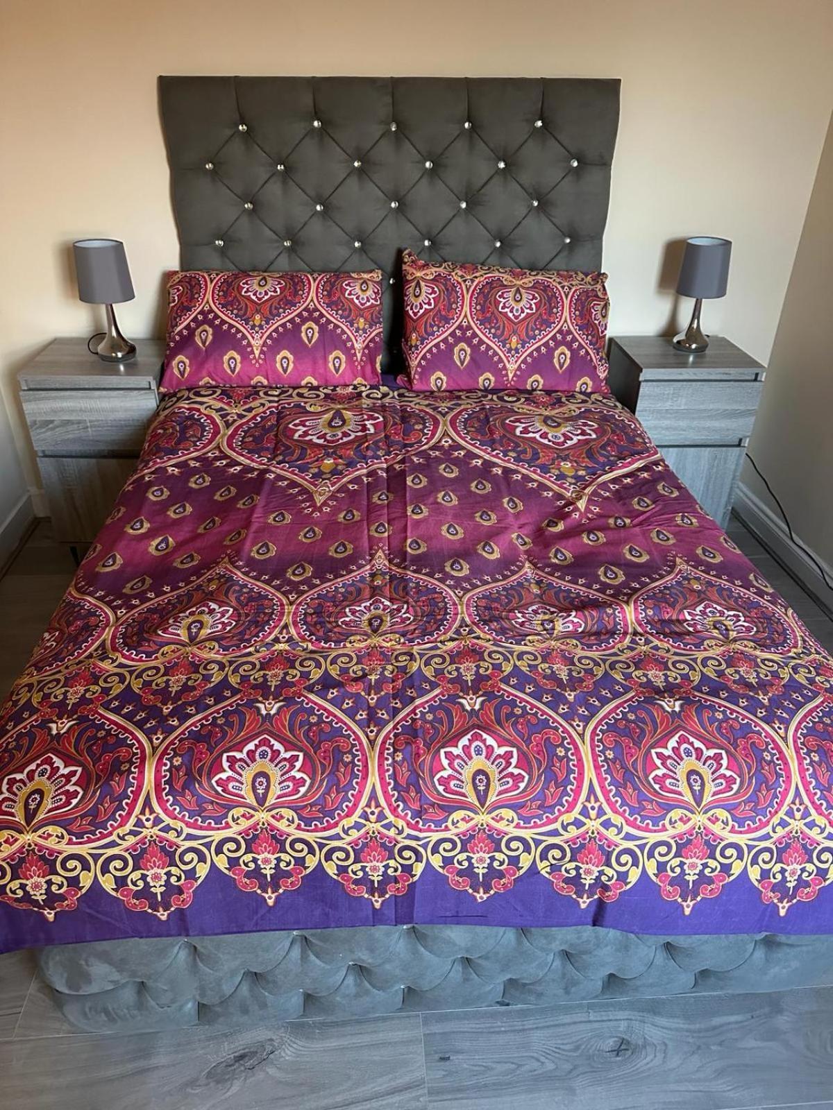 Elsaro Hotel Slough Room photo